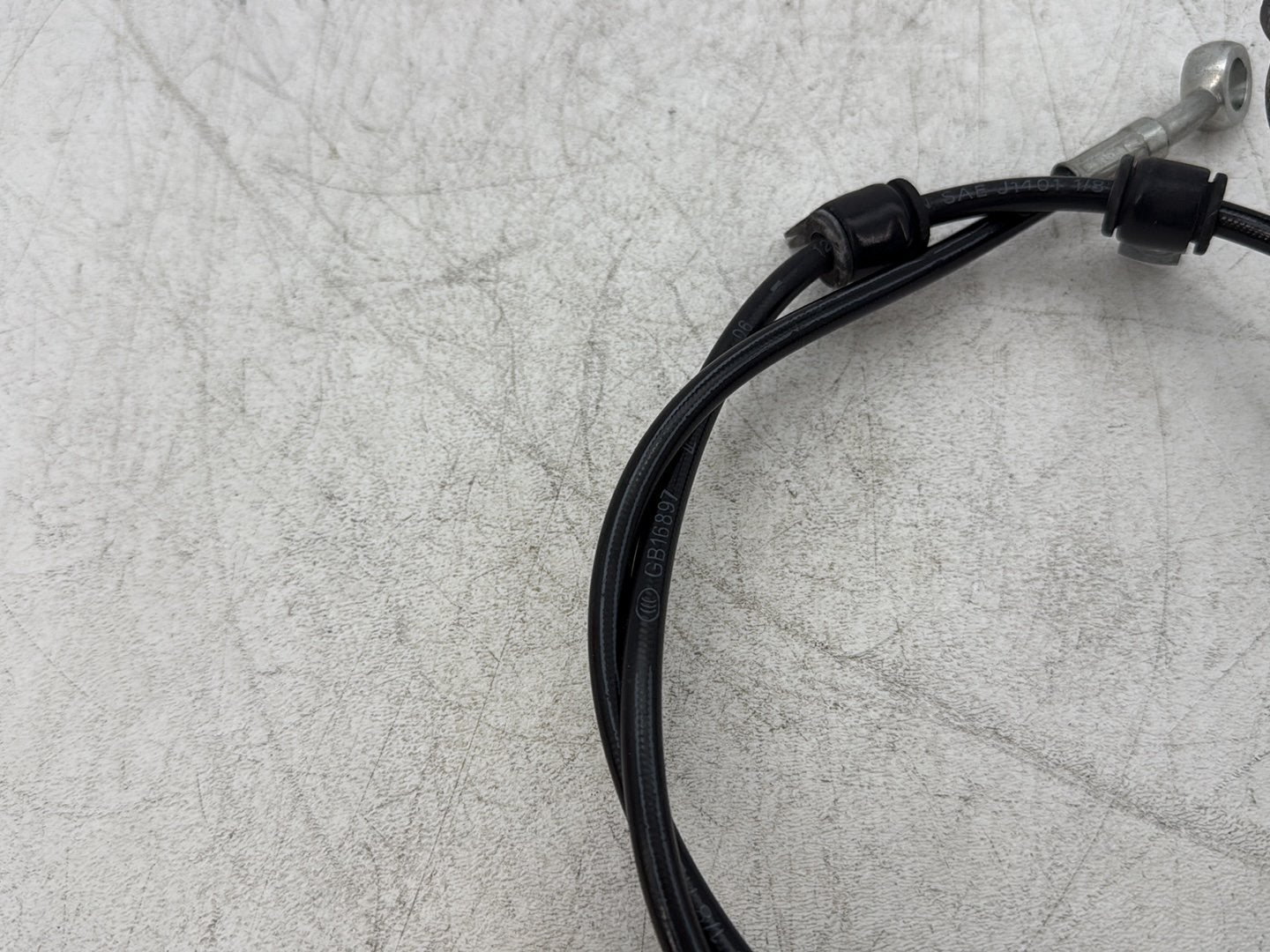 2013 Harley Heritage Softail Classic FLSTC OEM Front Brake Hose Line Pipe NON-abs