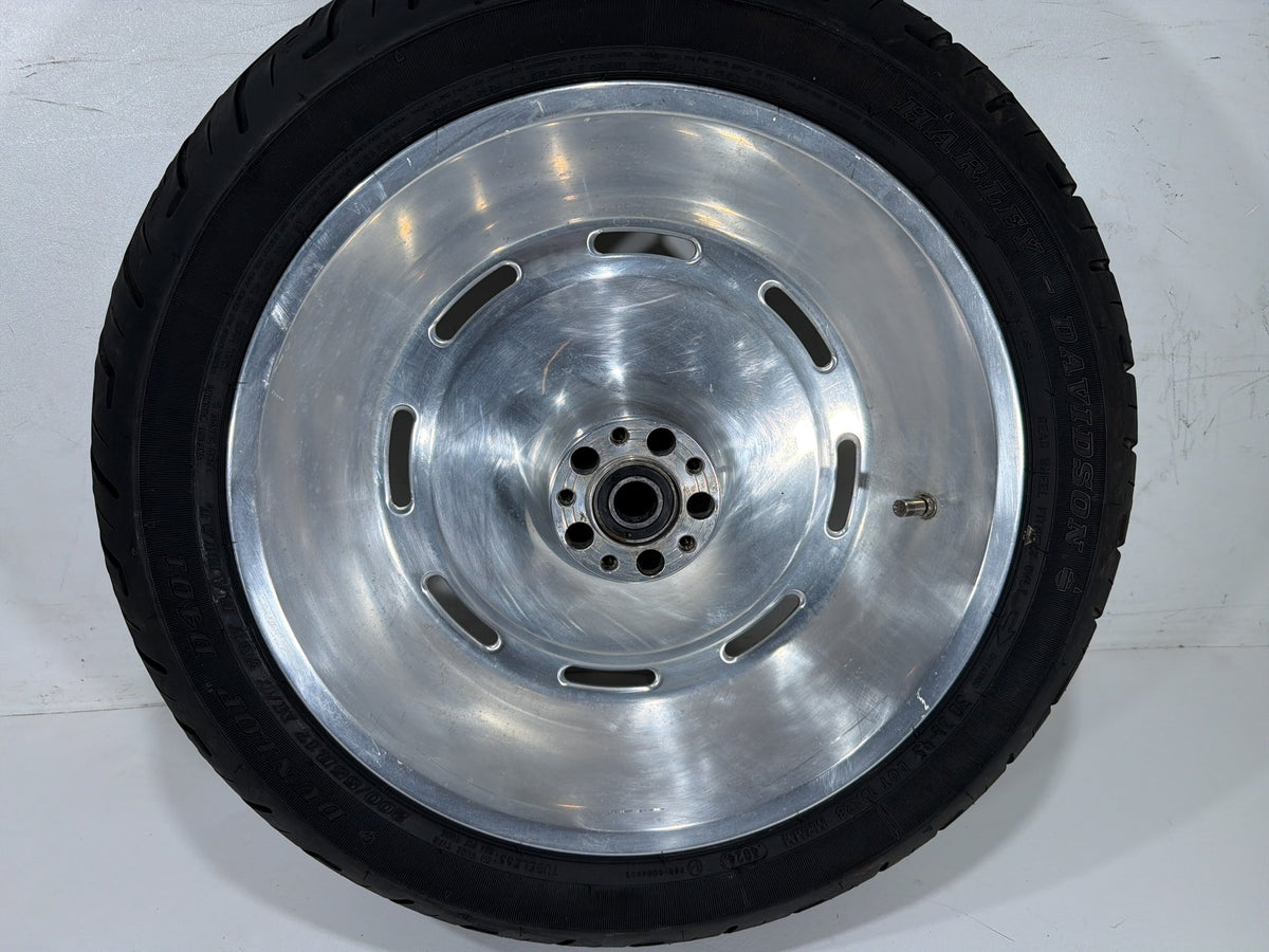 2008 Harley Softail Custom FXSTC OEM Rear Wheel Rim Tire 200/55R17 78V 17"