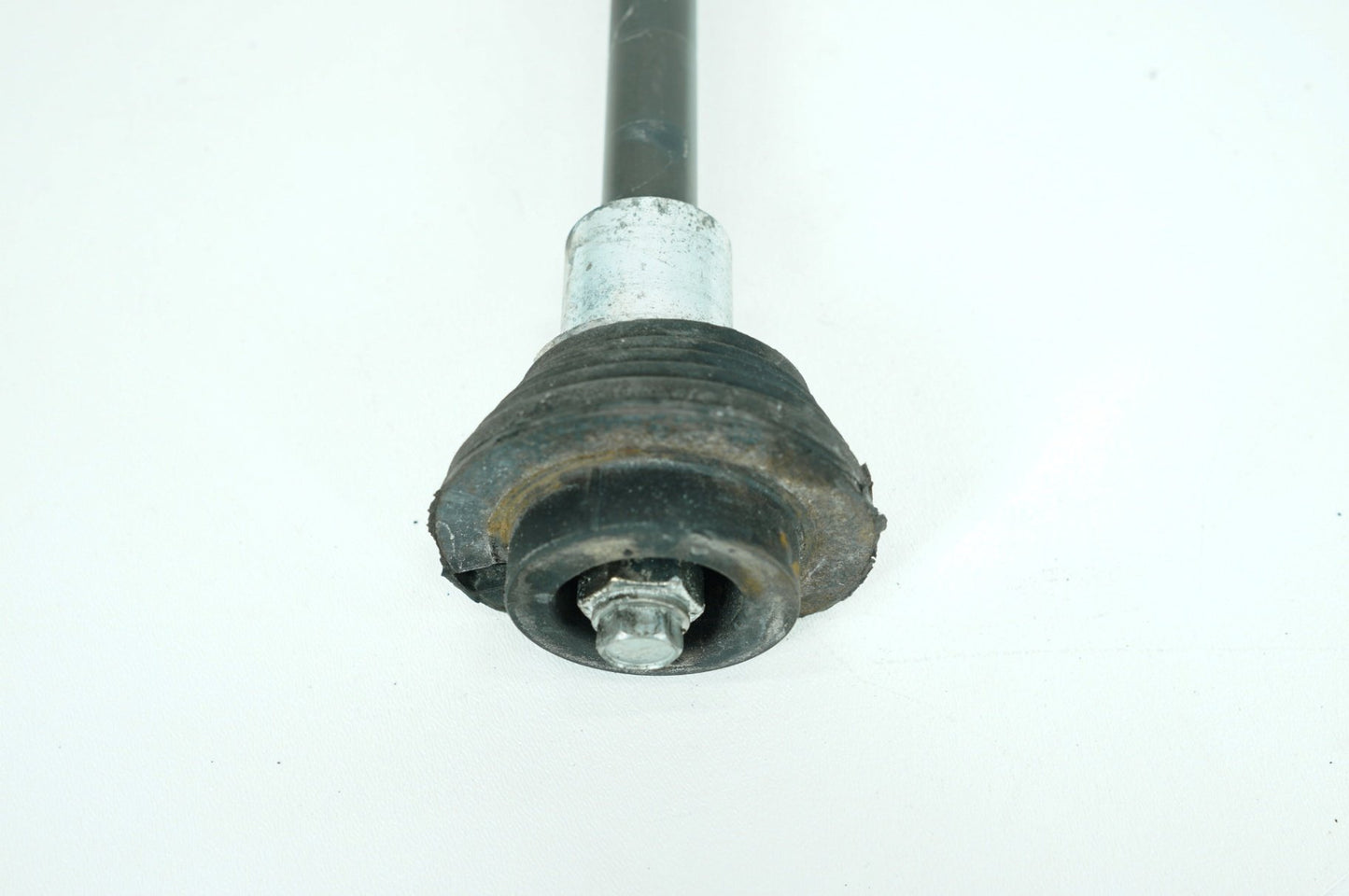 2008 - 2016 Harley-Davidson Touring Electra Glide Ultra Rear Fork Swingarm Pivot Bolt Shaft 47540-11