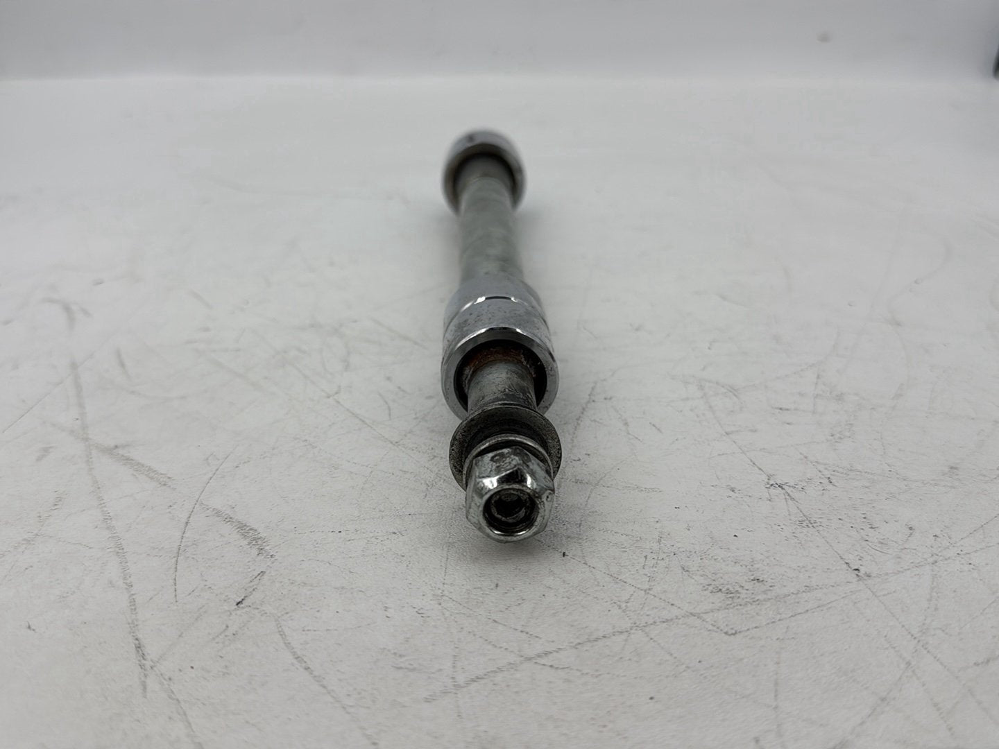 2007 - 2012 Harley-Davidson Touring Electra Glide Ultra Front Wheel Axle Bolt Shaft 	41547-07A