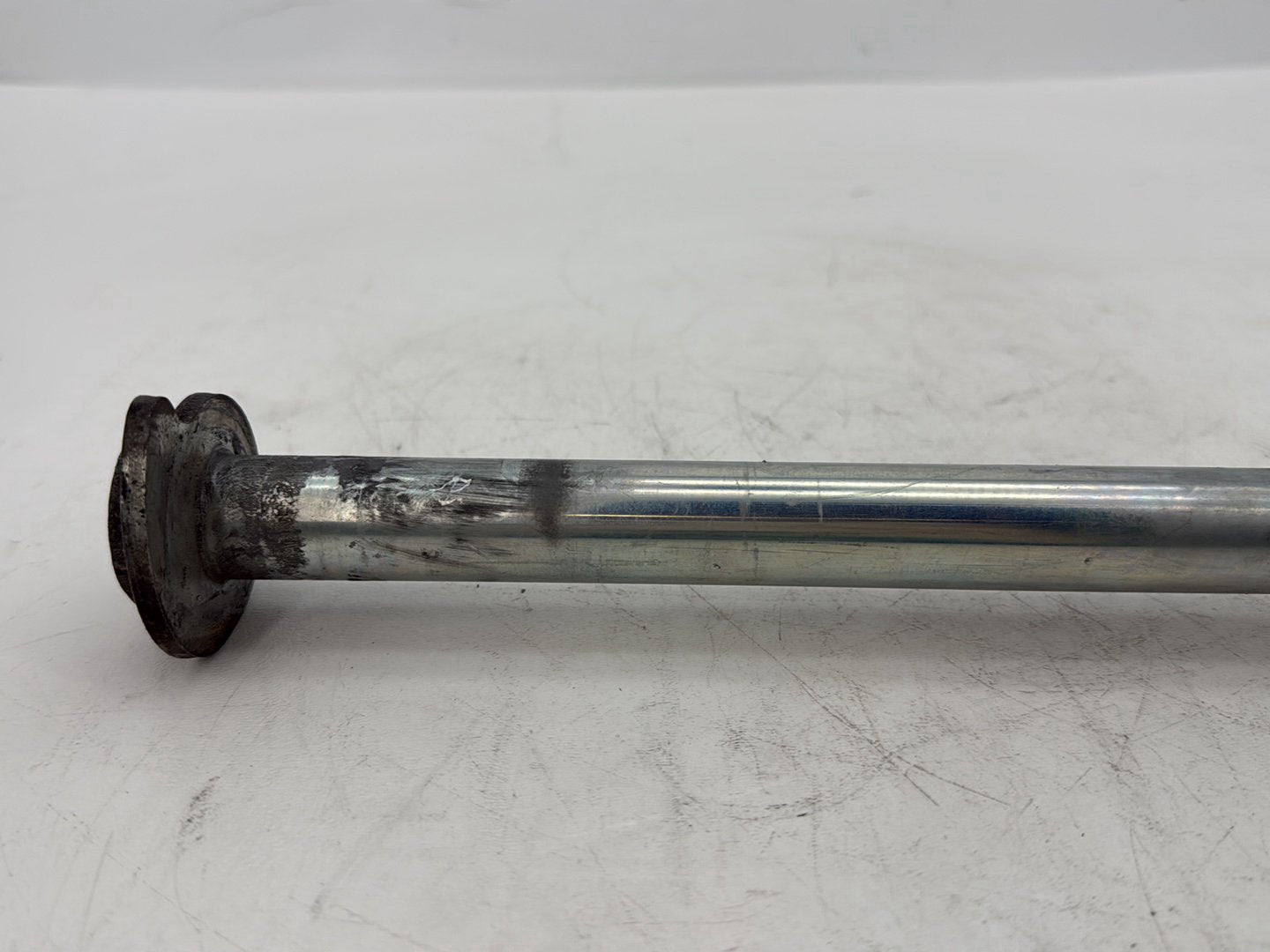 2008 Harley Touring FLHTCU Electra Glide Ultra OEM Rear Wheel Axle Bolt Shaft