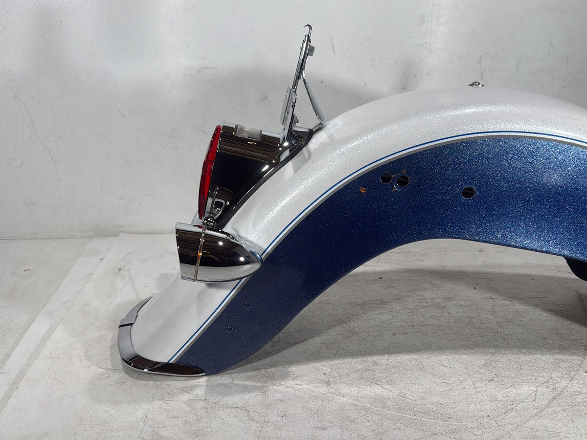 2015 Harley Softail Deluxe FLSTN OEM Rear Wheel Fender & Turn Signals Bar