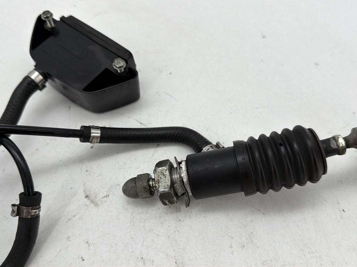 92 Harley Electra Glide Touring Classic OEM Rear Brake Master Cylinder Reservoir