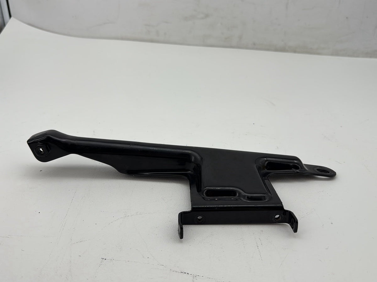 2008 Harley Softail Deluxe FLSTN OEM Seat Bracket Mount Support Mounting