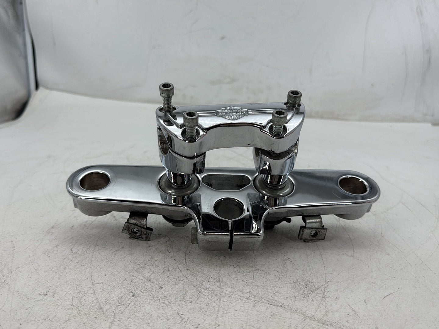 1997 Harley Softail Fat Boy FLSTF OEM Front Handlebar Riser Top Clamp Chrome
