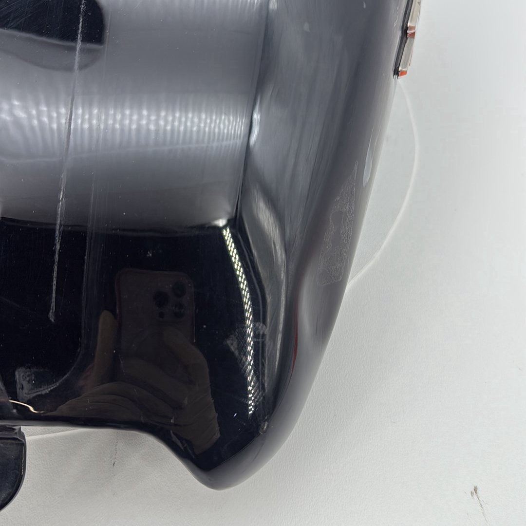 2007 - 2012 Harley-Davidson Touring Street Glide Fuel Gas Tank Gasoline Reservoir  	61356-03