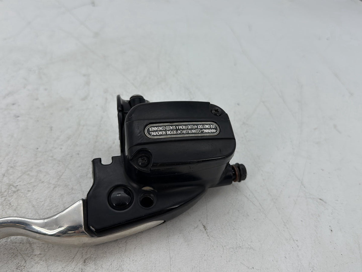 2018 Harley Electra Glide Touring Ultra Front Right Brake Lever Master Cylinder