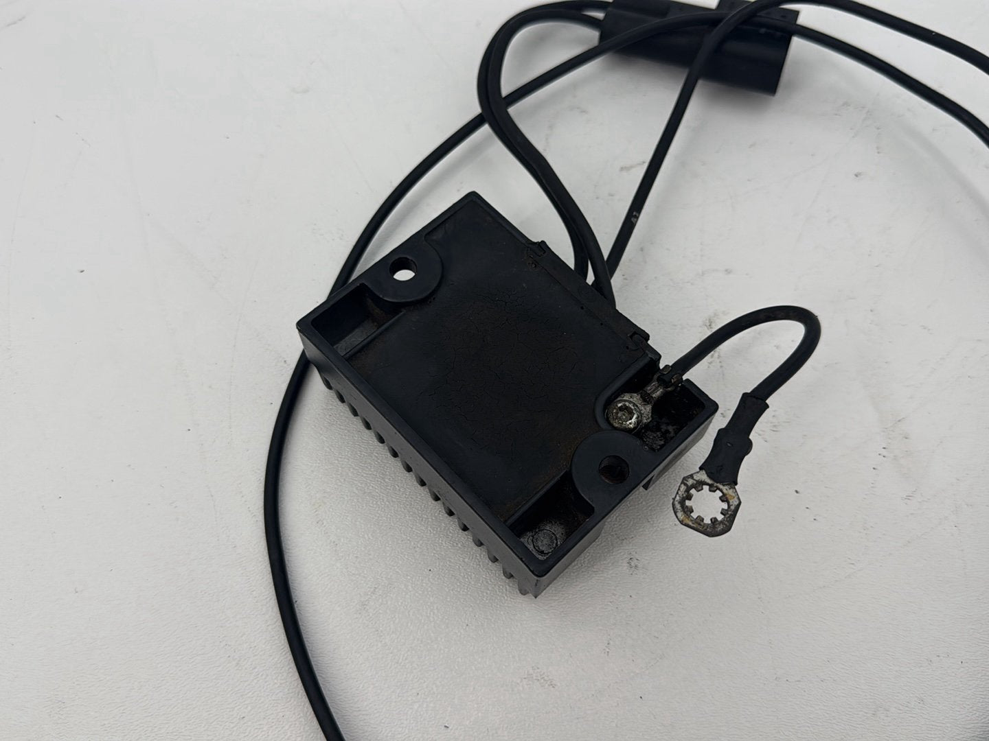 1999 - 2006 Harley-Davidson Dyna Low Rider Voltage Regulator Rectifier