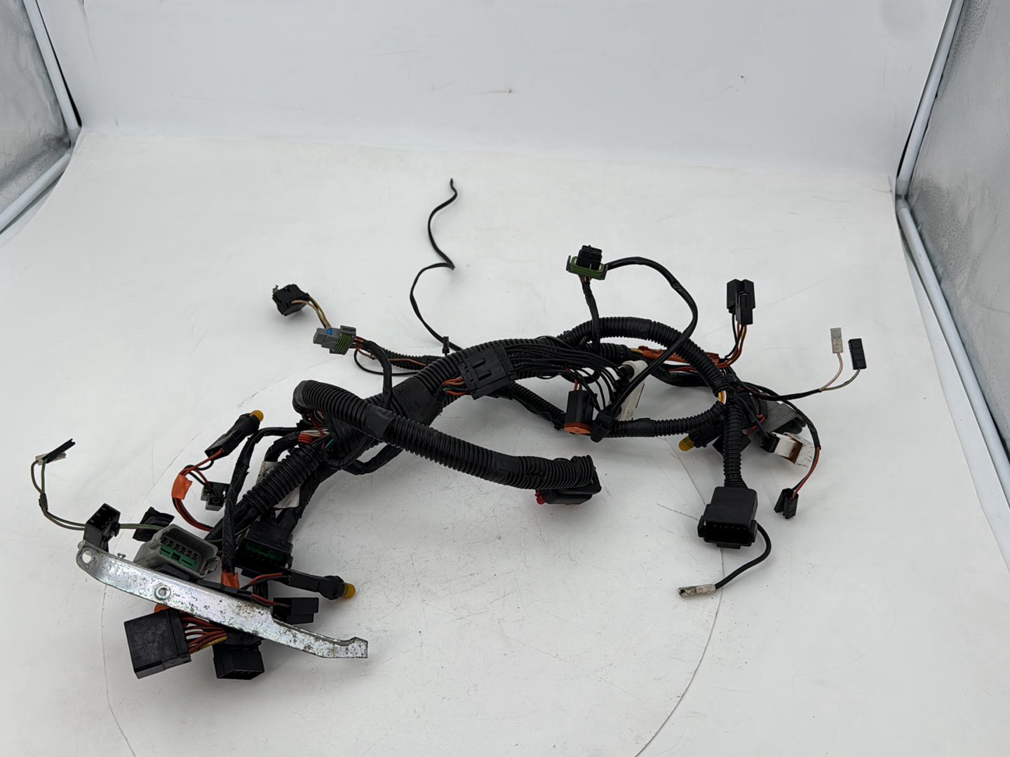 1999 - 2006 Harley-Davidson Touring Electra Glide Ultra Front Sub Wiring Harness Loom Interconnect  	70232-06