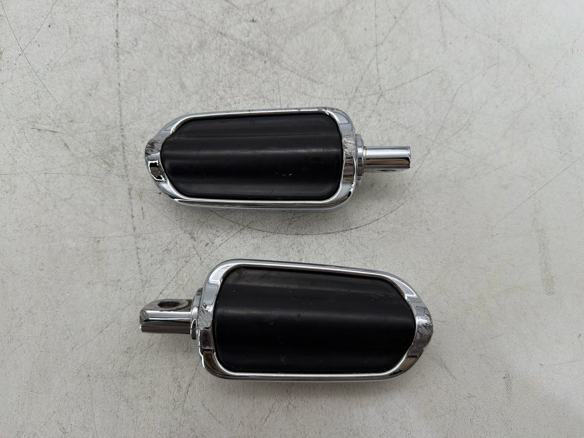 2009 Harley Electra Glide Touring CVO Eagle OEM Left & Right Step Foot Rest Pegs