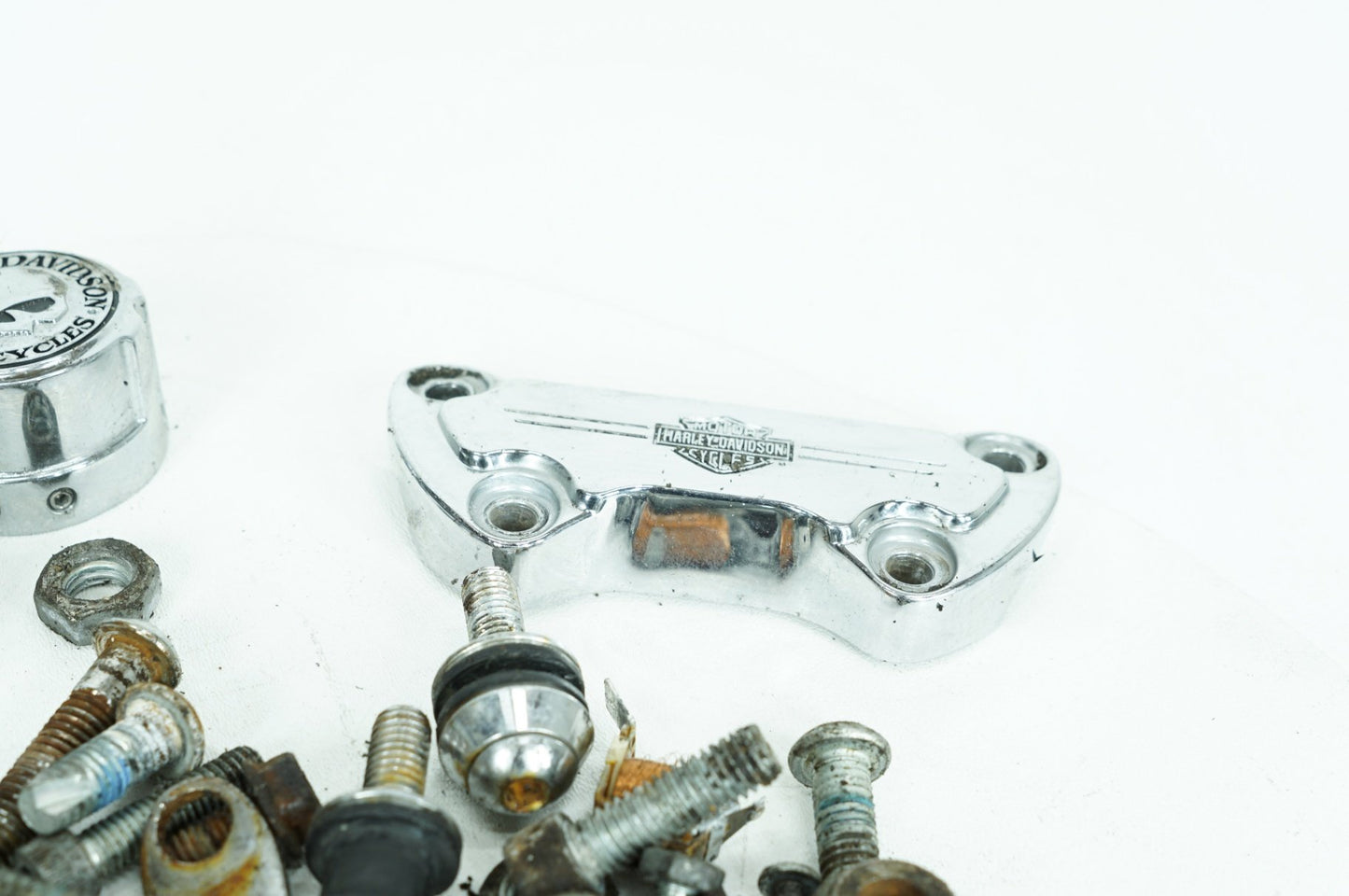 2007 - 2016 Harley-Davidson Dyna Super Glide Custom Hardware Bolts Nuts & Brackets