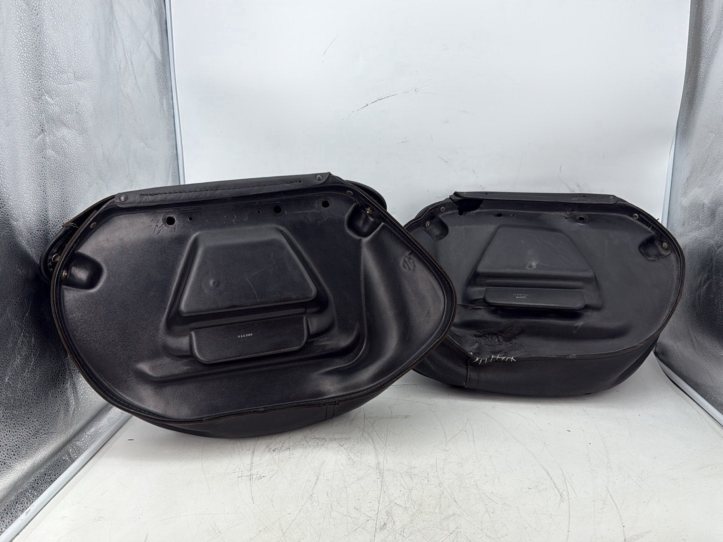 1997 Harley Softail Heritage Classic Rear Left Right Saddlebags Luggage Leather