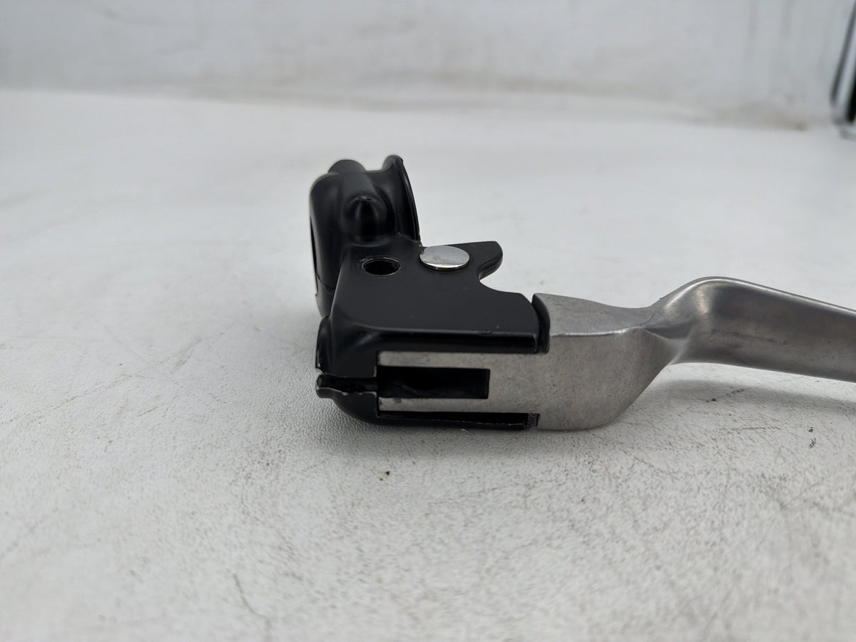 2006 Harley Street Glide Touring FLHX OEM Front Left Hand Clutch Control Lever