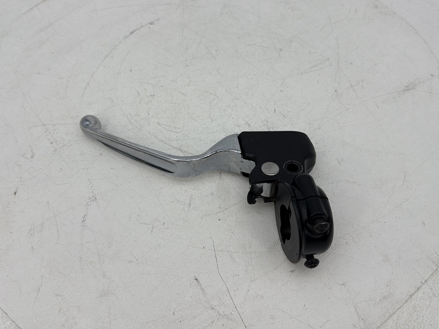 2007 - 2012 Harley-Davidson Touring Electra Glide Ultra Front Left Hand Clutch Control Lever 38700-08