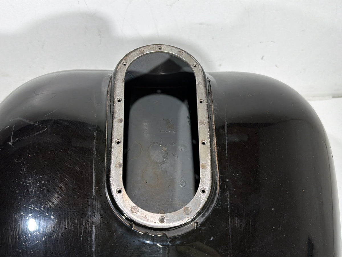2000 Harley Electra Glide Touring Ultra OEM Fuel Gas Tank Gasoline Reservoir EFI