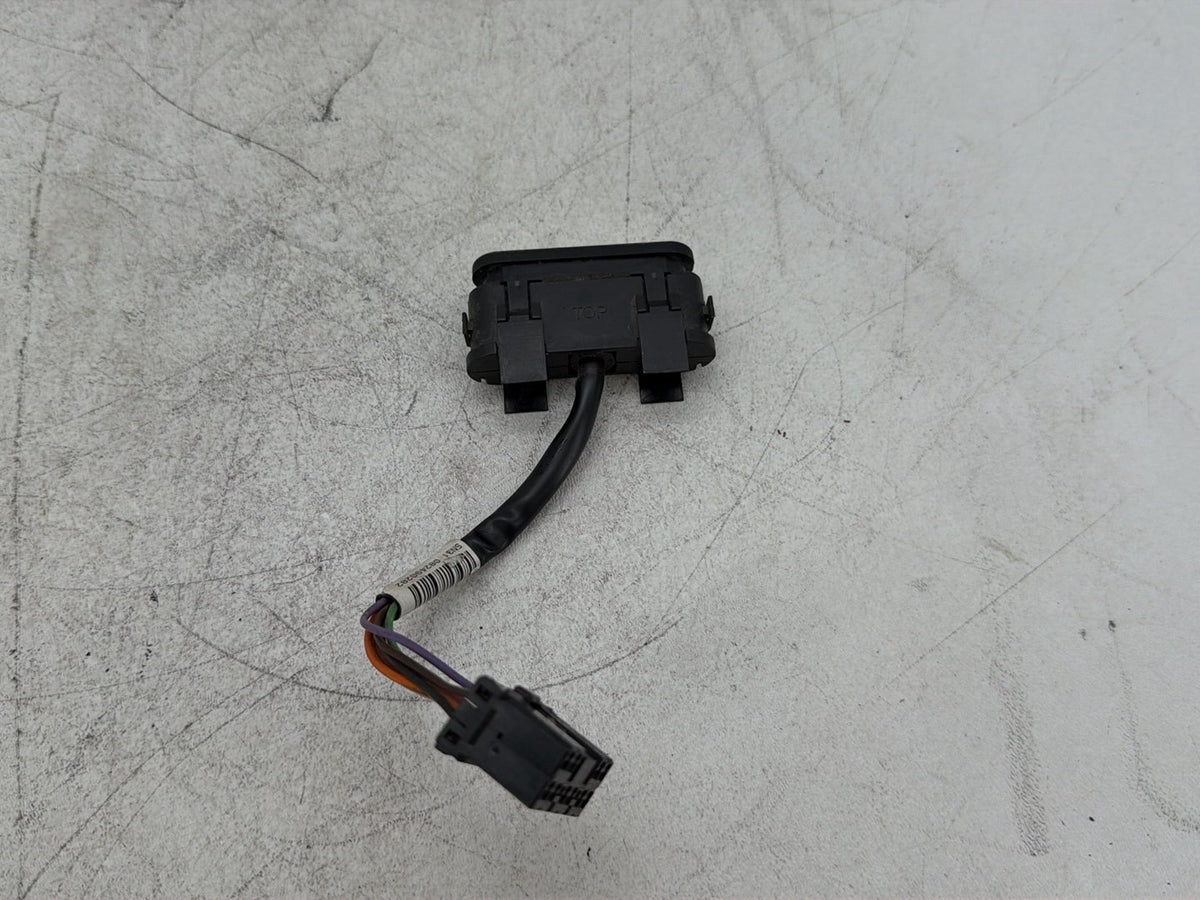 2009 Harley Road Glide Touring FLTR OEM Dash Indicator Lamp Wire Plug 68789-96A