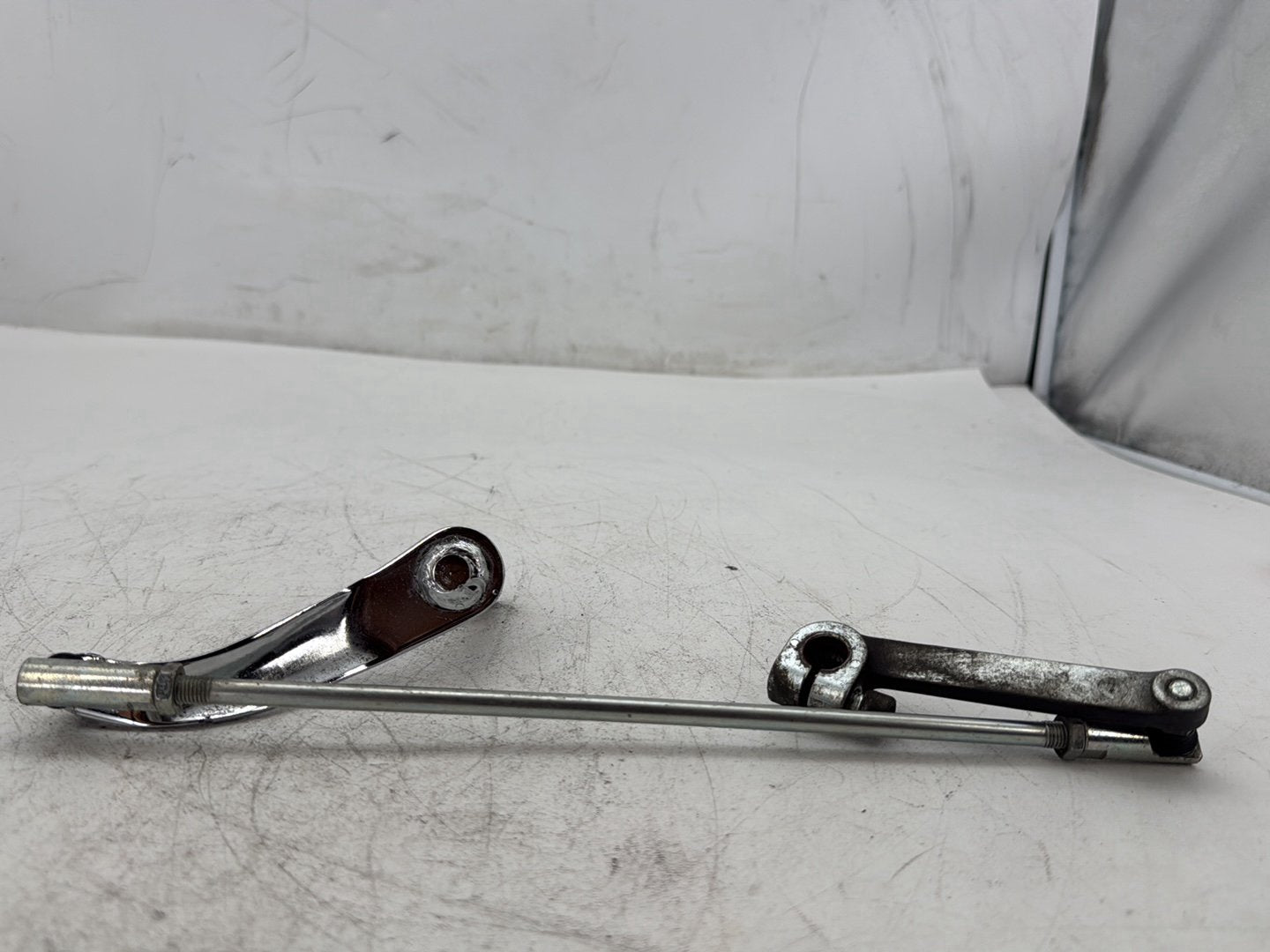 1997 Harley Softail Fat Boy FLSTF OEM Gear Shifter Lever Arm w/ Rod linkage