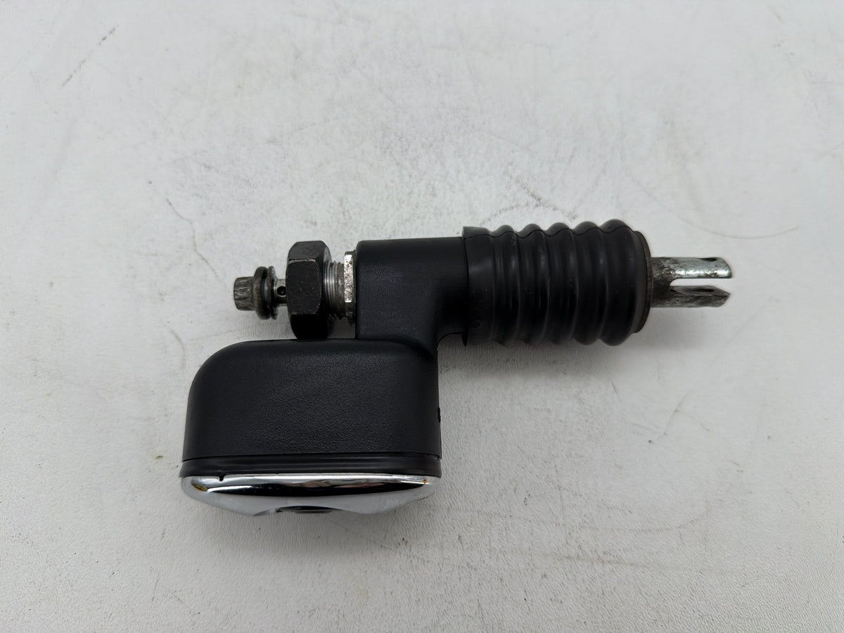 01 Harley Electra Glide Touring Classic OEM Rear Brake Master Cylinder Reservoir