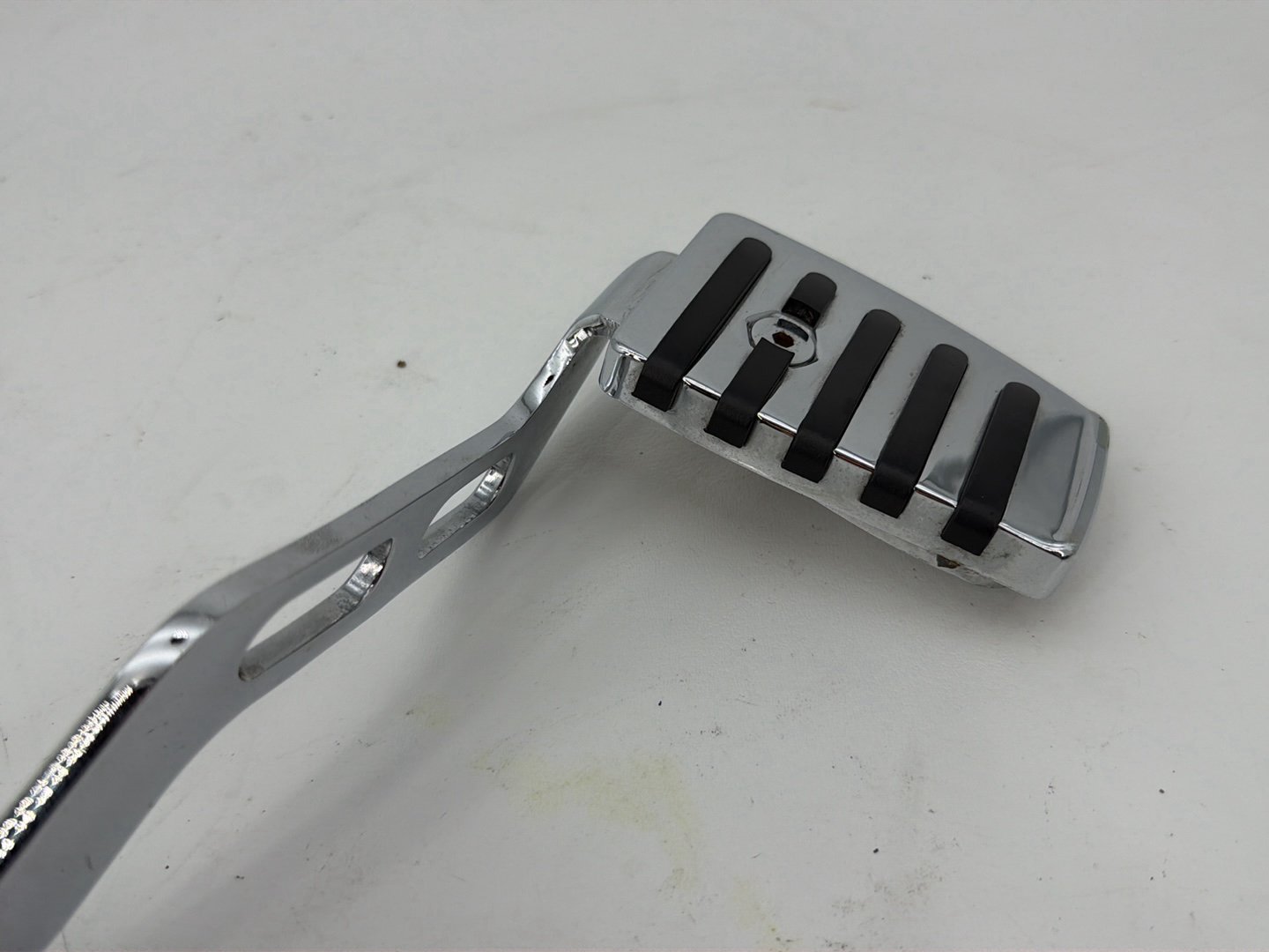 1999 - 2006 Harley-Davidson Touring Road King Foot Brake Control Lever Pedal  	42407-87B