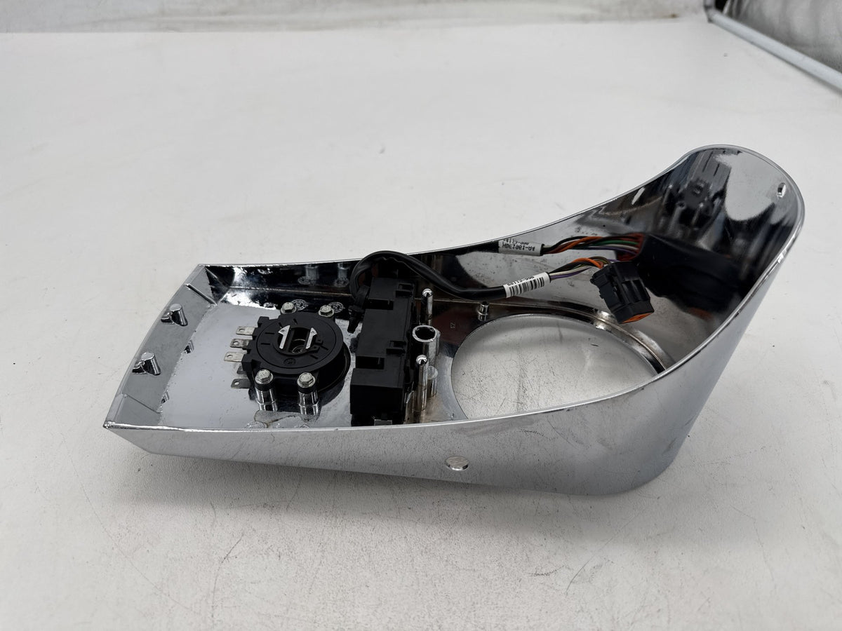 2008 Harley Softail Custom FXSTC OEM Fuel Gas Tank Dash Console NOKey