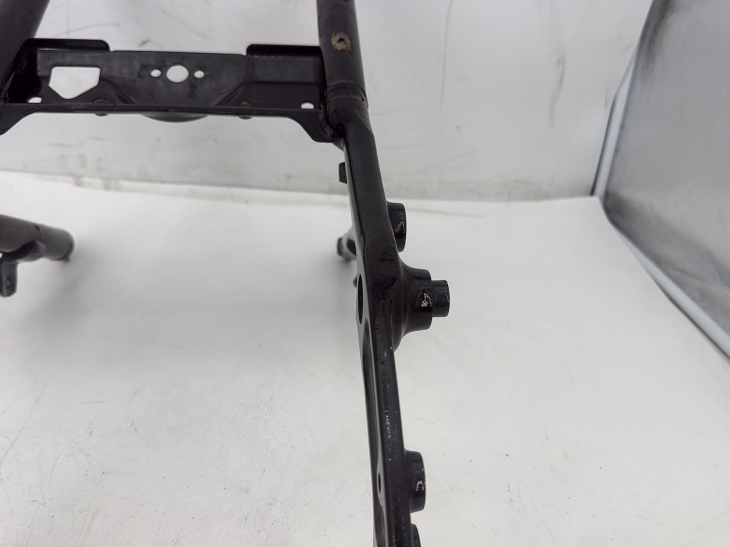 2011 Harley Electra Glide Ultra FLHTK OEM Rear Sub Frame Subframe Tail Rail