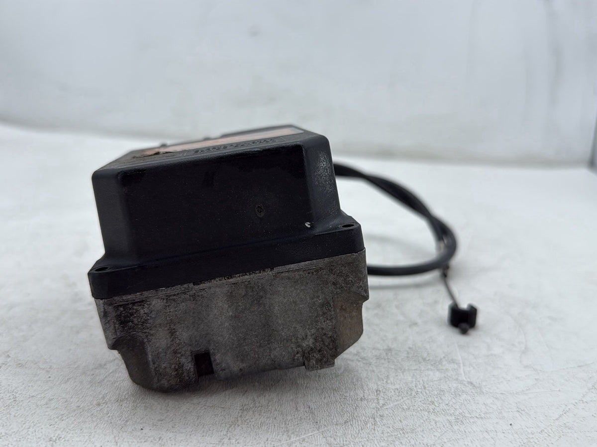 2000 Harley Electra Glide Touring Ultra OEM Cruise Control Actuator 70955-98A