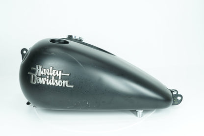 2007 - 2017 Harley-Davidson Dyna Street Bob Fuel Gas Tank Gasoline Reservoir  	61593-10