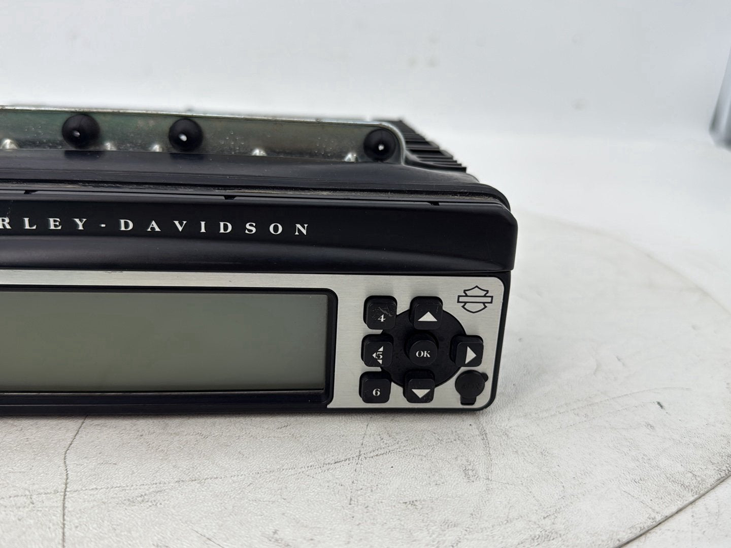 2007 - 2016 Harley-Davidson Touring Electra Glide Ultra Harman Kardon AM FM CD Radio Player 76160-06