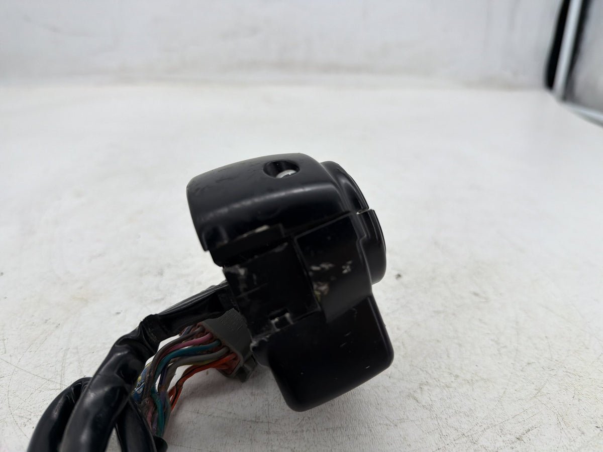 2004 Harley Electra Glide Touring Ultra OEM Left Turn Signal Headlight Switches Controls
