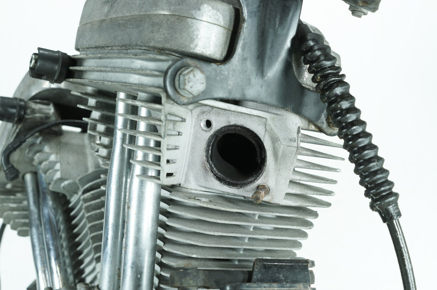 2004 - 2013 Harley-Davidson Sportster Low CARB 883 Engine Motor Transmission 19500-06