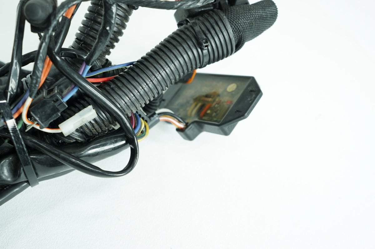 2007 - 2011 Harley-Davidson Touring Electra Ultra Front Sub Wiring Harness Loom Interconnect 70232-08