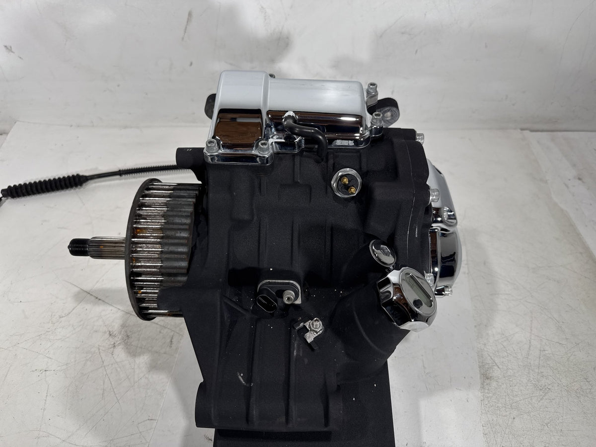 2013 Harley Street Glide Touring FLHX OEM 6 Speed Transmission Gearbox 29K