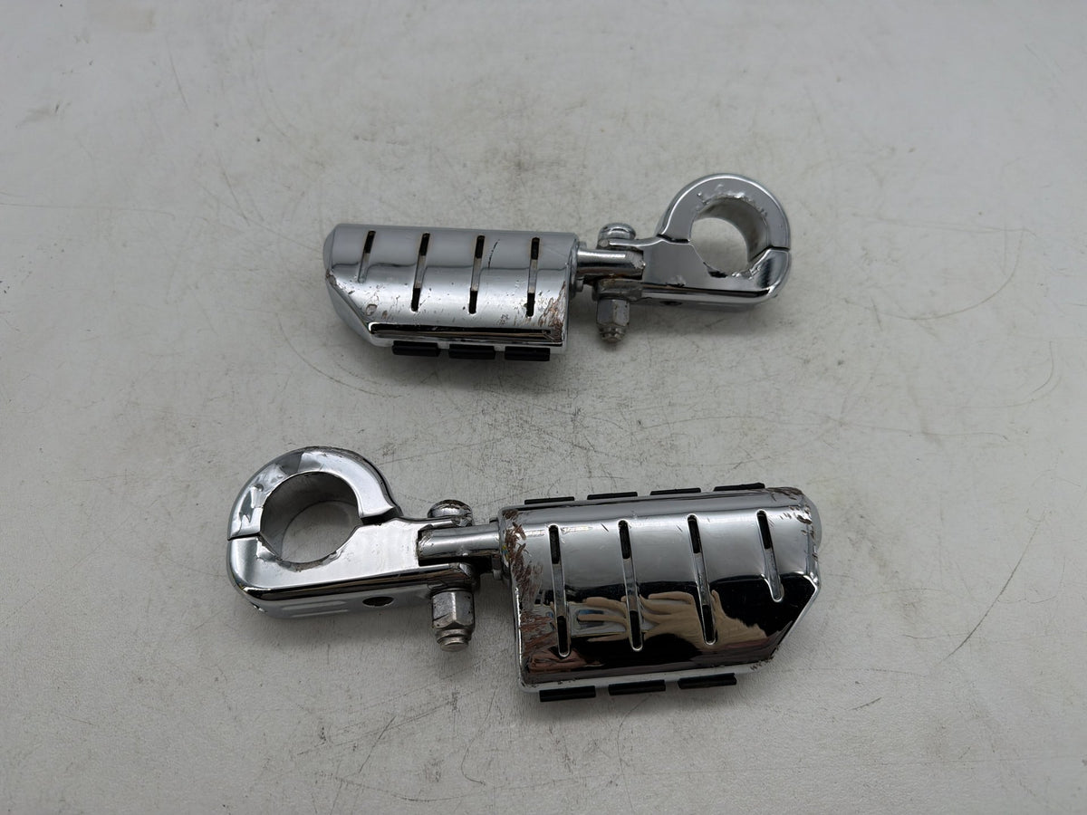 2012 Harley Street Glide Touring FLHX OEM Front Right Left Highway Foot Pegs