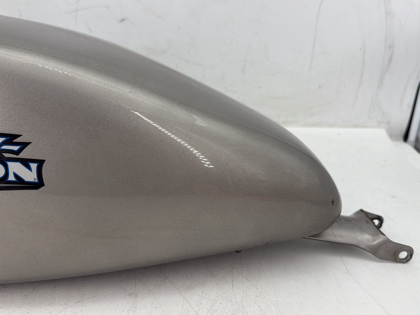 2009 Harley Sportster 883 Low XL883L OEM Fuel Gas Tank Gasoline Reservoir