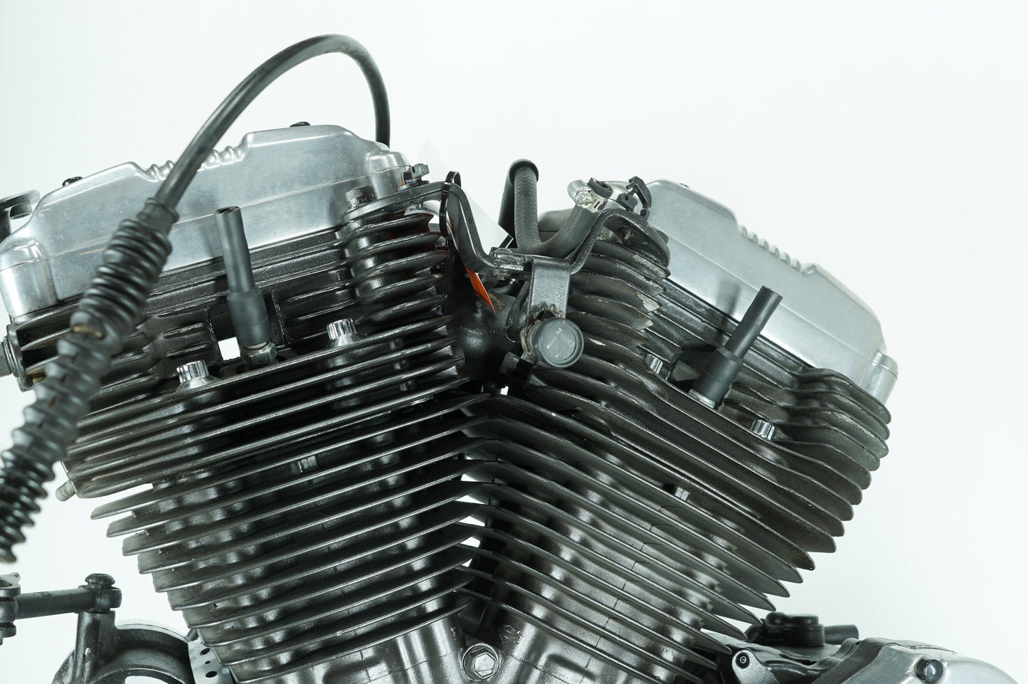 2004 - 2013 Harley-Davidson Sportster Base 883 CARB 883 Engine Motor Transmission 16052-04