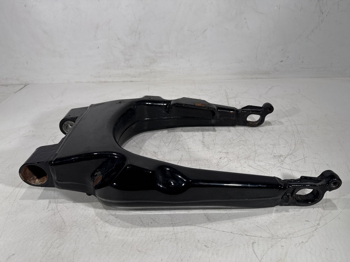 2011 Harley Street Glide Touring FLHX-103 OEM Rear Fork Swingarm Swing Arm