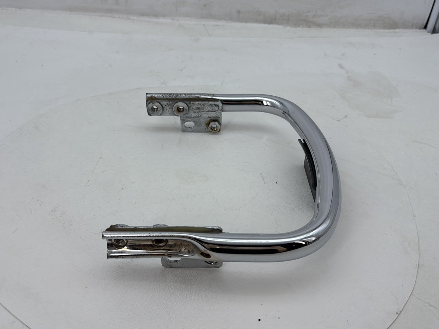 2007 Harley Street Glide Touring FLHX OEM Rear License Plate Support Bar Holder