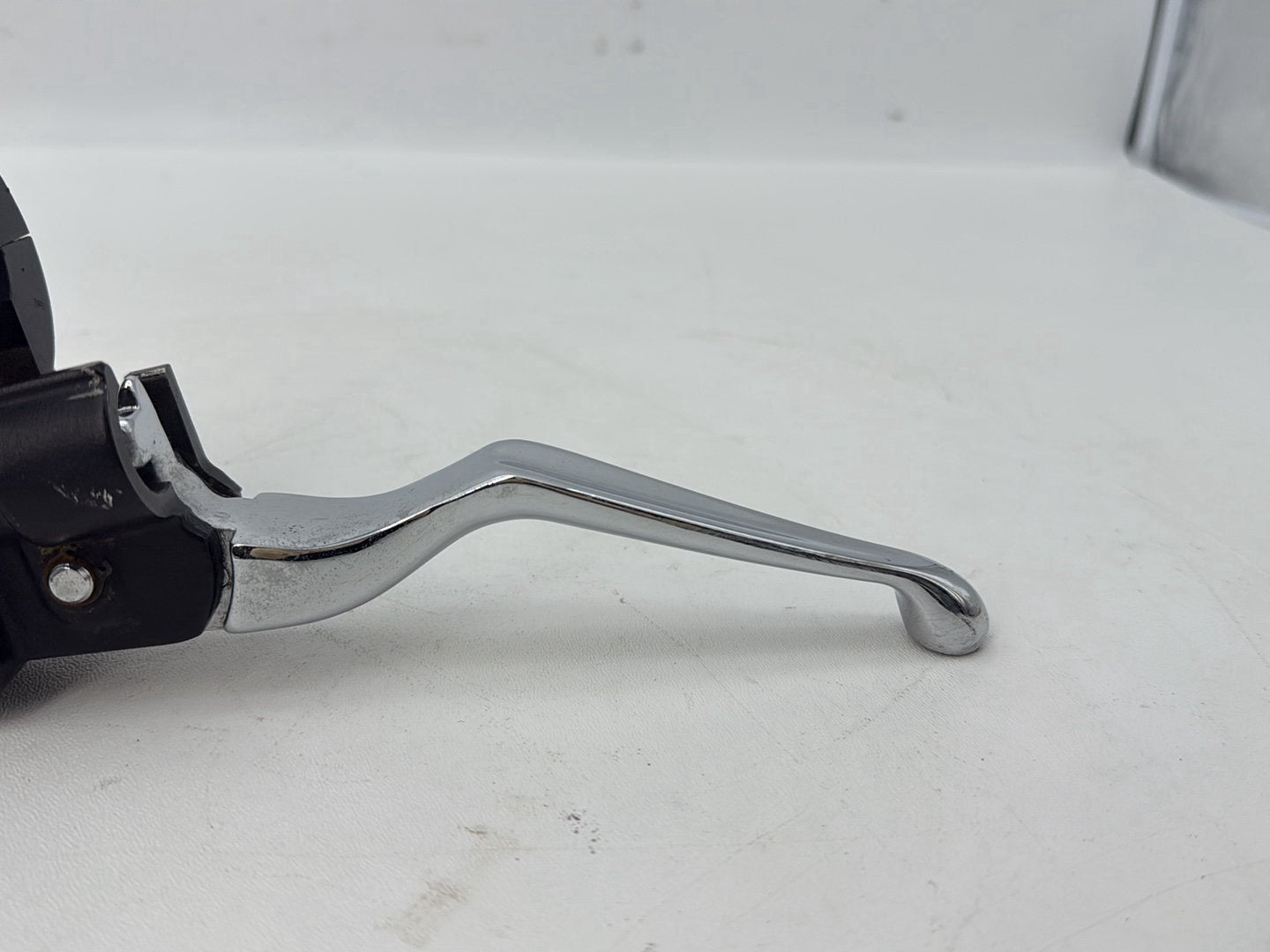 2004 - 2013 Harley-Davidson Sportster 883 Custom Front Right Brake Lever Master Cylinder 45146-07