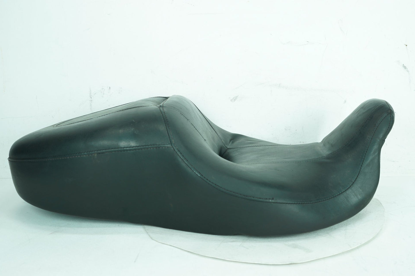2007 - 2012 Harley-Davidson Touring Electra Glide Ultra Passenger Rider Driver Seat Saddle 52164-10