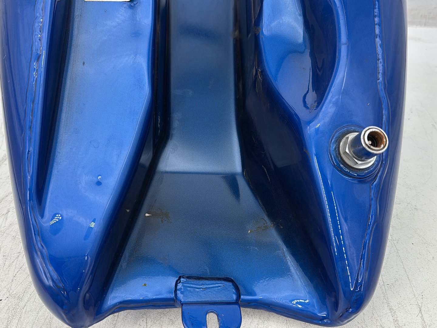 2007 Harley Electra Glide Touring Ultra OEM Fuel Gas Tank Gasoline Reservoir
