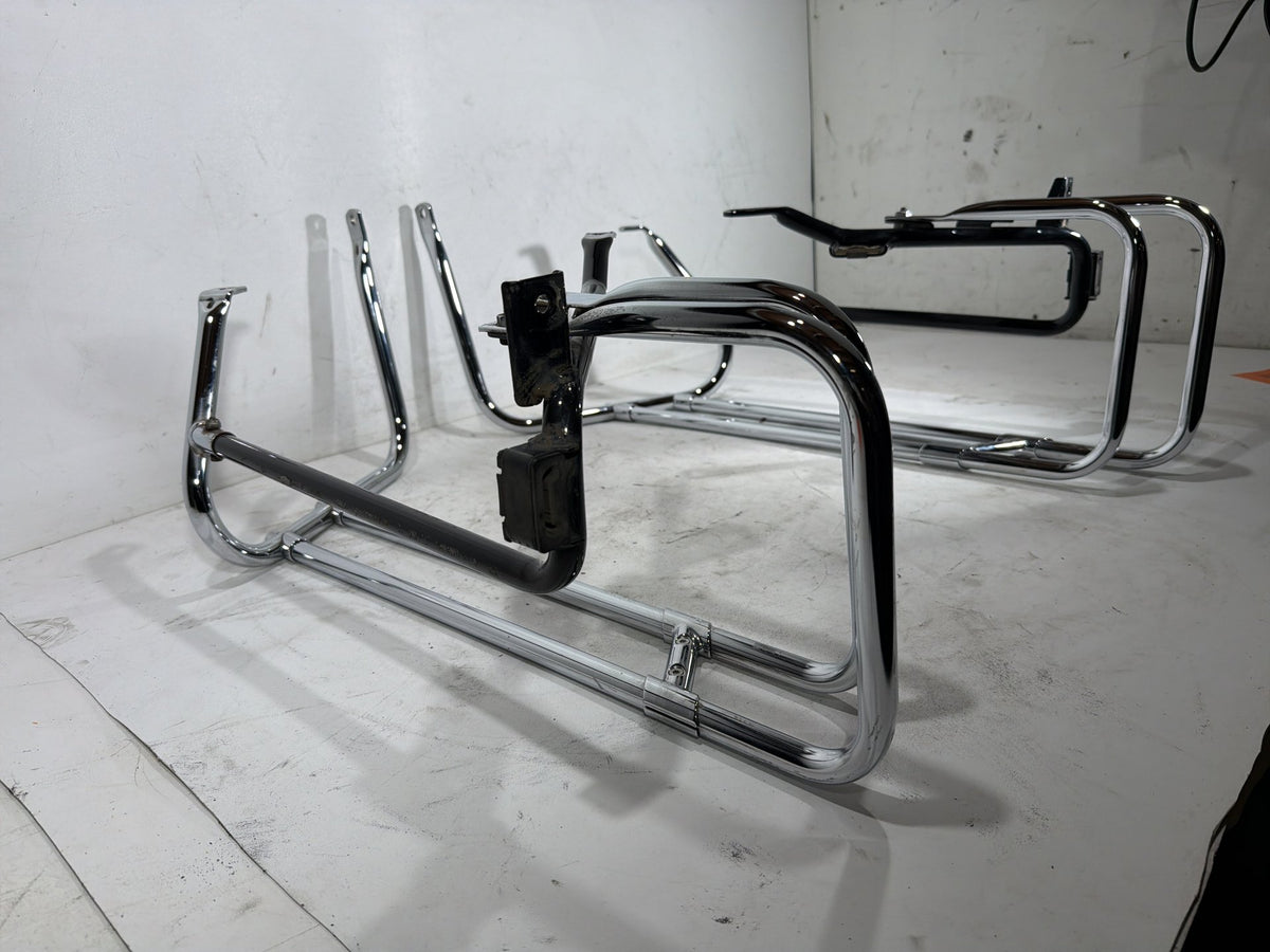 2010 Harley Electra Glide Touring Ultra OEM Rear LH RH Saddlebag Guard Rails Bar
