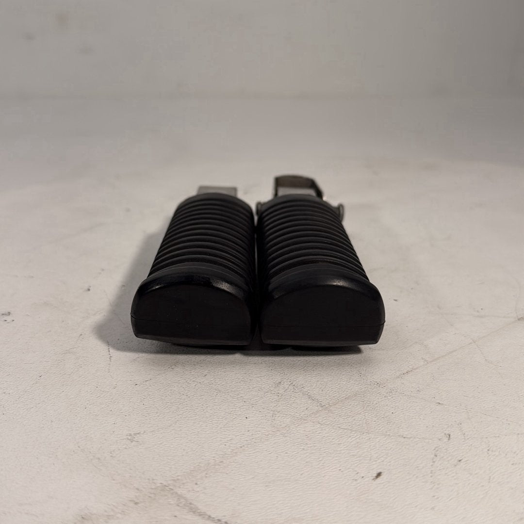 2017 - 2026 Harley-Davidson Softail Heritage Classic 114 Left & Right Step Foot Rest Pegs 50501104