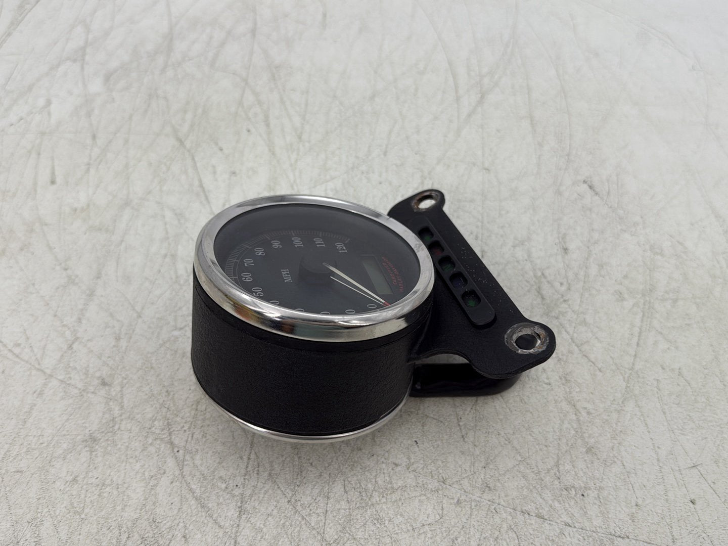 2004 Harley Dyna Super Glide FXDI OEM Speedo Speedometer Gauge Cluster