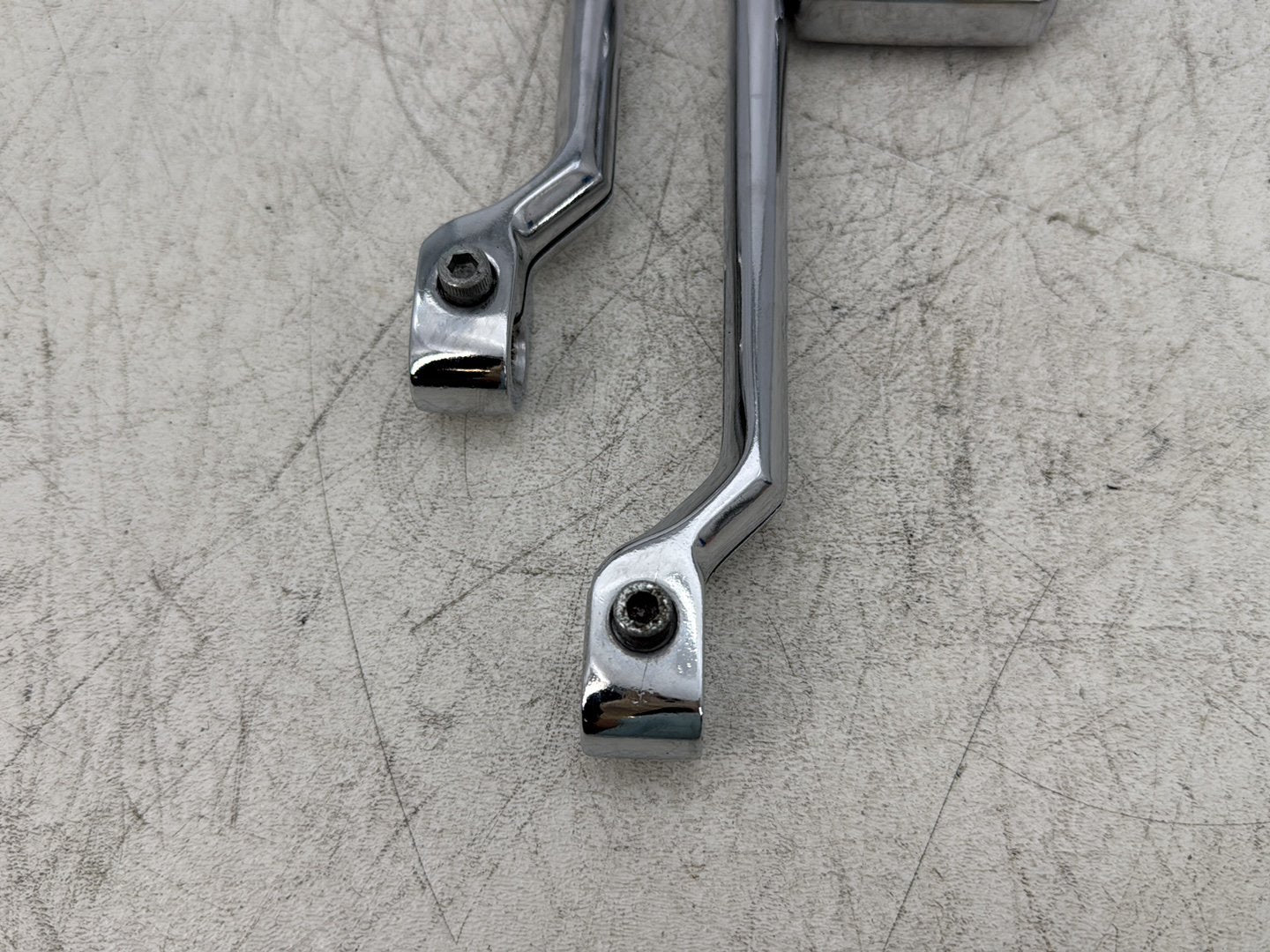 2000 Harley Softail FLSTC Heritage Classic OEM Gear Shifter Lever Pedal Pedals