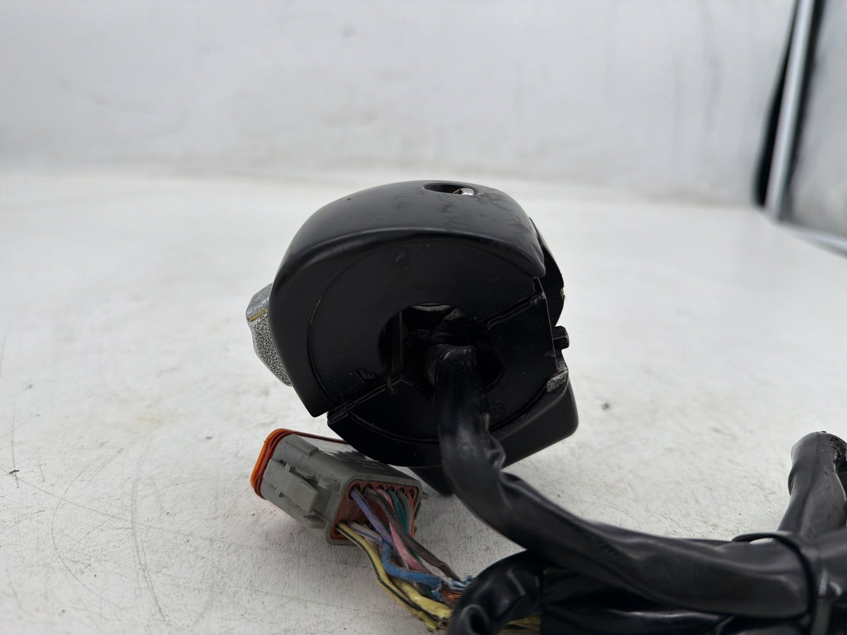 2004 Harley Electra Glide Touring Ultra OEM Left Turn Signal Headlight Switches Controls