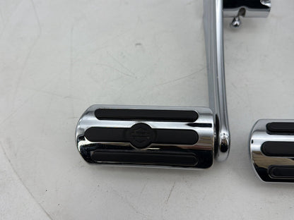 2007 - 2011 Harley-Davidson Touring Electra Glide Ultra Passenger Left & Right Foot Pegs Kuryakyn
