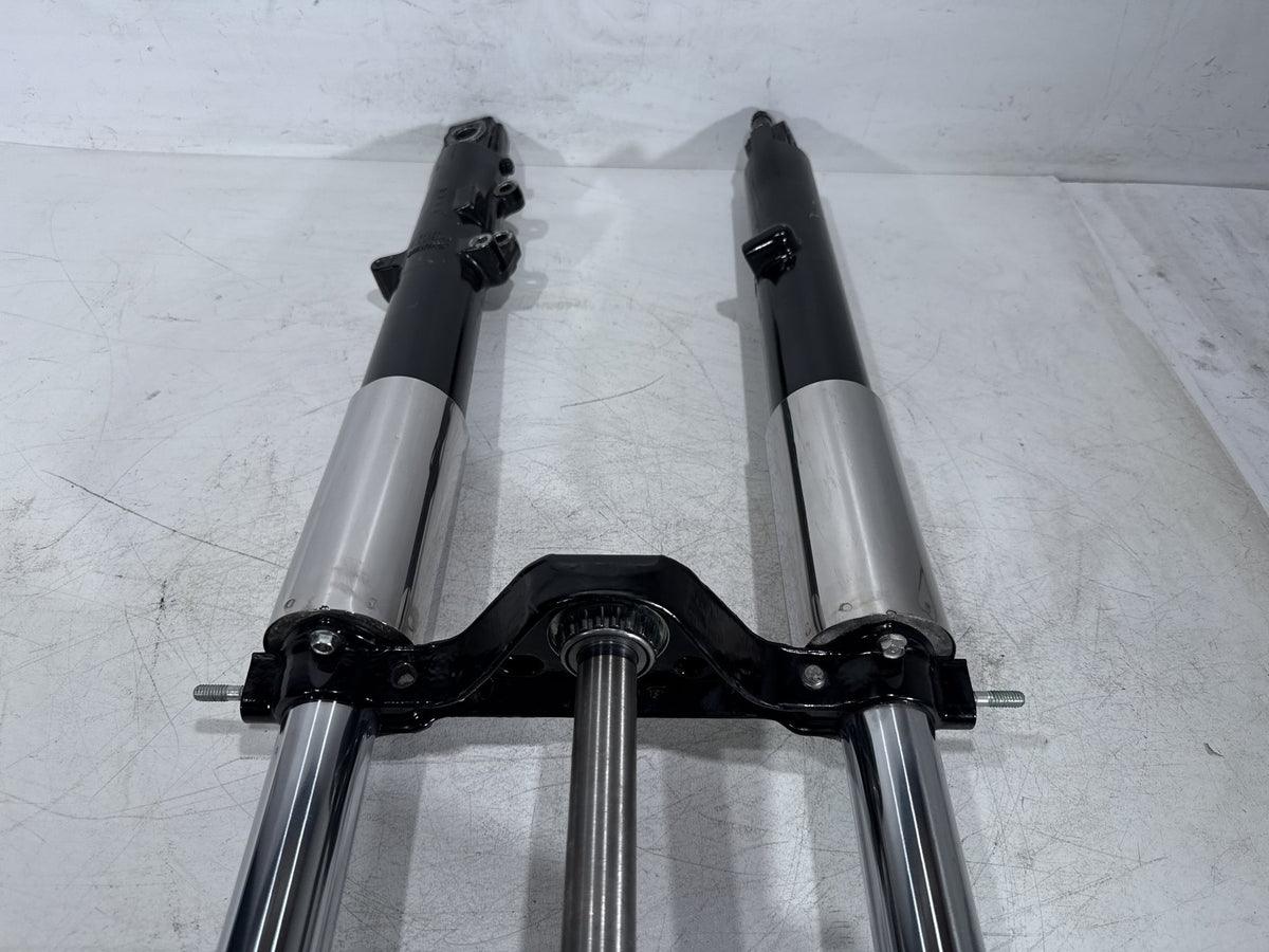 10 Harley Road King Touring OEM Front Triple Tree Set & LH RH Fork Legs Sliders