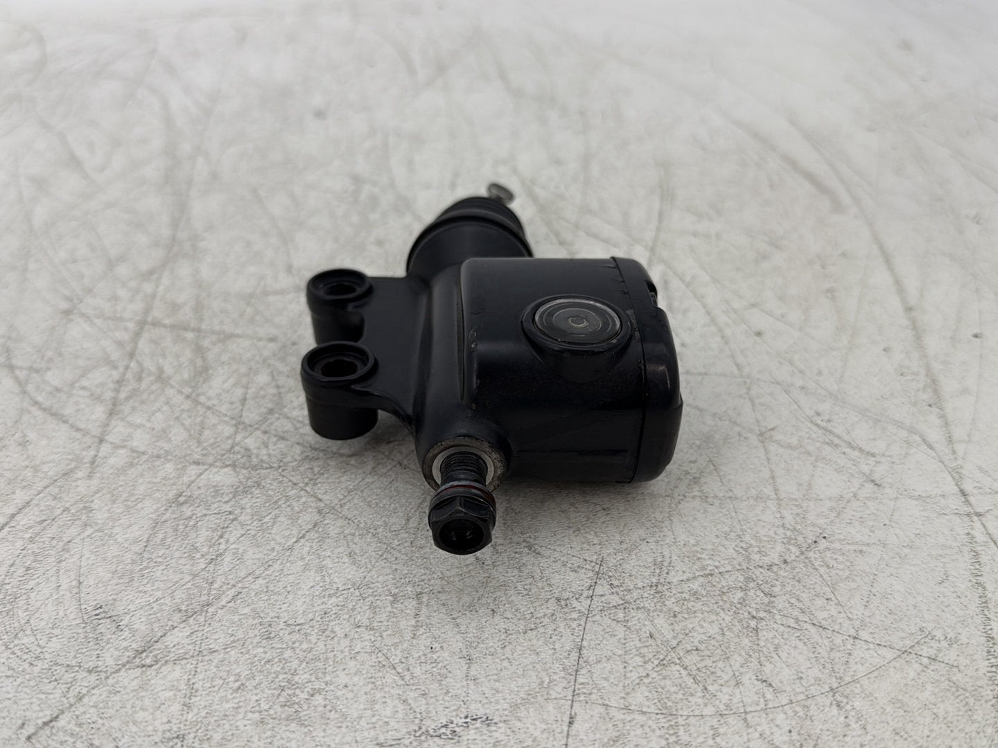 2011 Harley Street Glide Touring FLHX OEM Rear Brake Master Cylinder Reservoir