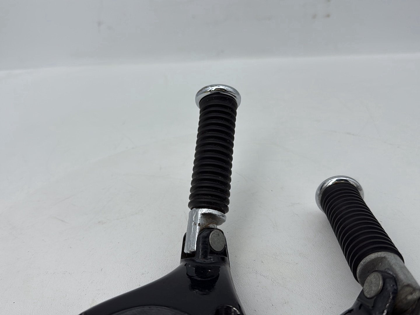 2004 - 2013 Harley-Davidson Sportster 883 Custom Passenger Left & Right Foot Pegs  	49314-04