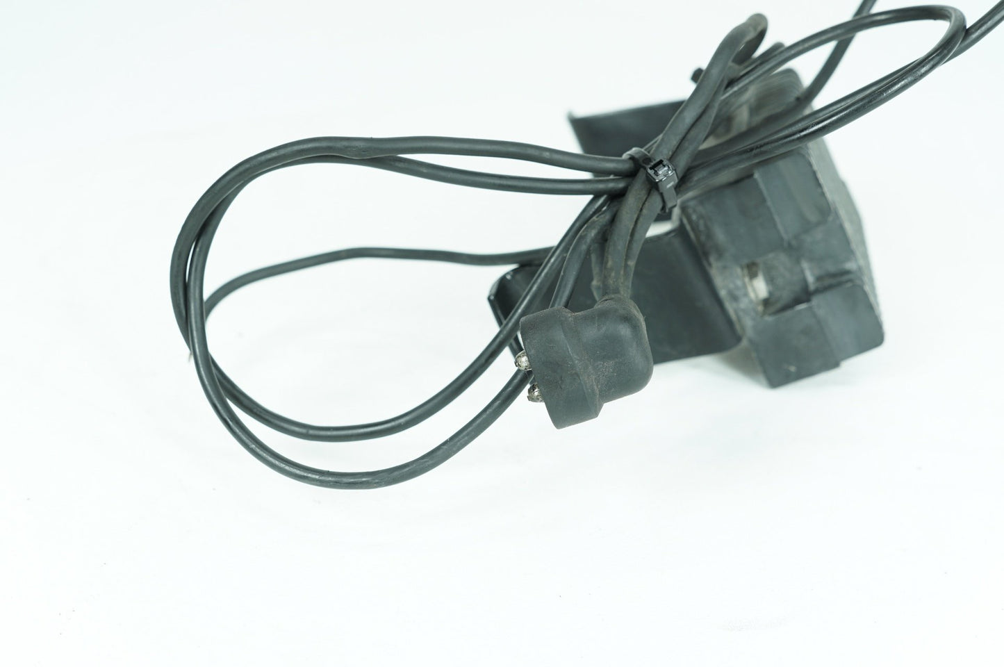 1984 - 1998 Harley-Davidson Touring Electra Glide Classic Voltage Regulator Rectifier  74519-88A